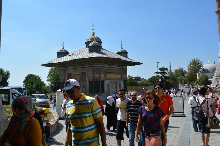 Nicomedia without Galerius